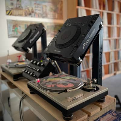 Apache CDJ Stand (9" Wide for CDJ-350 and XDJ-750 ONLY) image 11