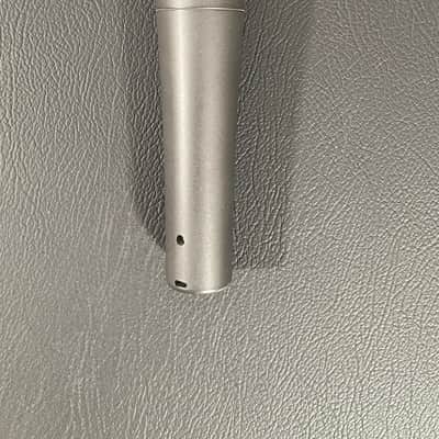 SHURE SM57 DYNAMIC MICROPHONE with SHURE A2WS WINDSCREEN and BAG MINT MINT MINT image 2