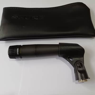 Shure SM57 Cardioid Dynamic Microphone - with zip case and mic clip image 3