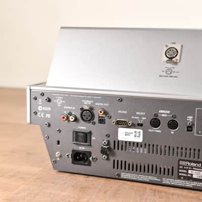 Roland M-400 48-Channel Live Digital Mixing Consolem (church owned) CG00KLT image 9