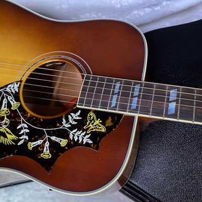 NEW! Gibson Custom Shop Hummingbird Koa/Carpathian Spruce Acoustic-Electric Guitar - Honeyburst - 4.6 lbs - Authorized Dealer! G06395 image 2