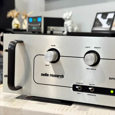 *OPEN BOX* Audio Research Corp., SP9 MK III High-Definition Hybrid Preamplifier ~STORE DISPLAY~ image 4