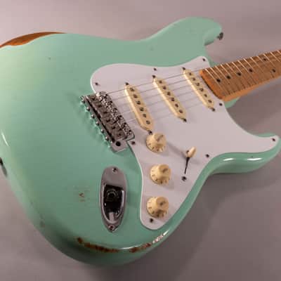 Fender stratocaster vintera road worn 75th - surf green image 8