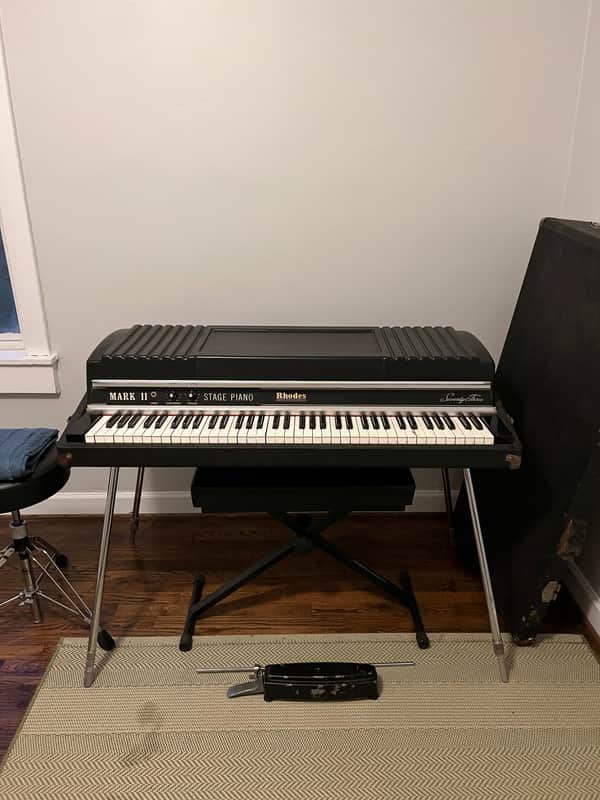 Rhodes Mark II Stage 73 1979 - 1983 - Black image 1