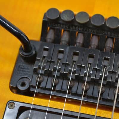 Charvel 375 Deluxe with Rosewood Fretboard 1989 - 1991 - Transparent Amber - Chainsaw Case image 10