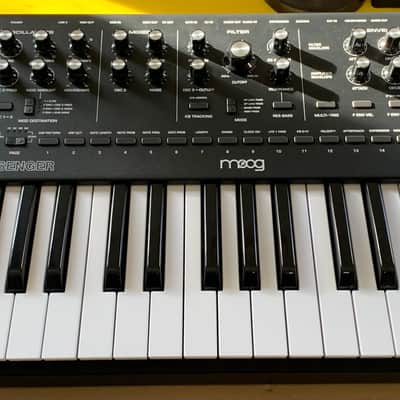 Moog Messenger 32-Key Monophonic Synthesizer 2025 image 4