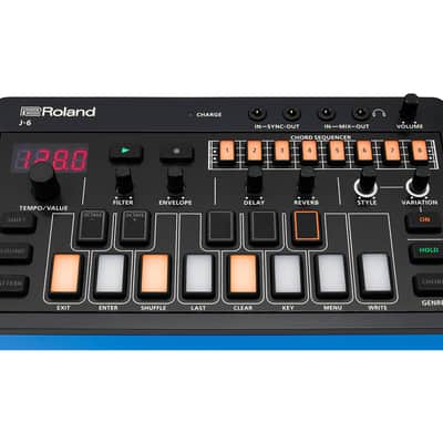 Roland AIRA Compact J-6 Chord Synthesizer image 2