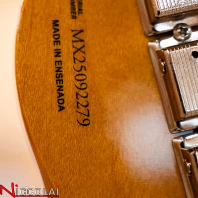 FENDER Limited Edition Vintera III Early '60s Telecaster Custom Rosewood Fingerboard, 3-Color Sunburst image 9