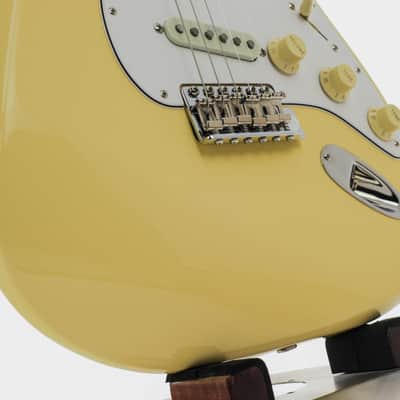 Fender Yngwie Malmsteen Artist Series Signature Stratocaster with Maple Fretboard 2024 Vintage White image 8