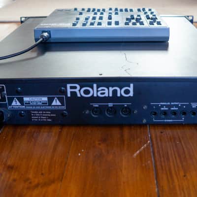 MKS-70 Rackmount Analog Synthesizer with PG-800 programmer Bild 2