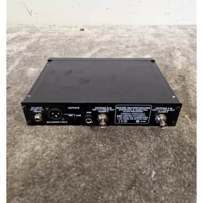 Shure ULPX4 Radio 829-865mhz + belt Pack - Microphone System - Excellent w/ Power supply image 7