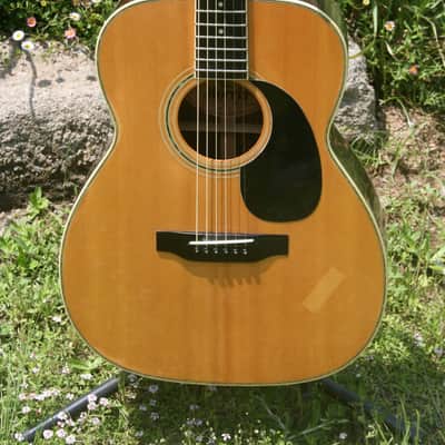 Morris F30 OOO size Guitar MIJ Circa 1980 Natural+ Hard Case image 3