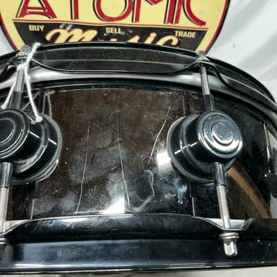 DW Drum Workshop 14x5.5 Nickel Over Brass Snare Drum image 8