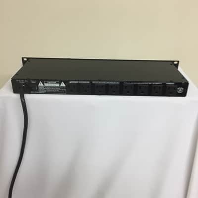 RP-8D Power Conditioner and Light Module with Voltage Monitor image 5