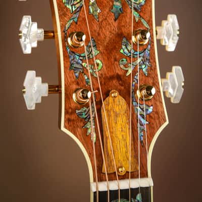 Gibson SJ-200 All Koa Custom Masterpiece Acoustic Guitar J-200 imagen 13