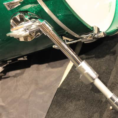 Yamaha Absolute Hybrid Maple 5-pieces Jade Green Sparkle Drum Set - Demo! image 7