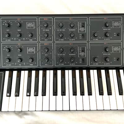 Yamaha CS-15 Duophonic Synthesizer