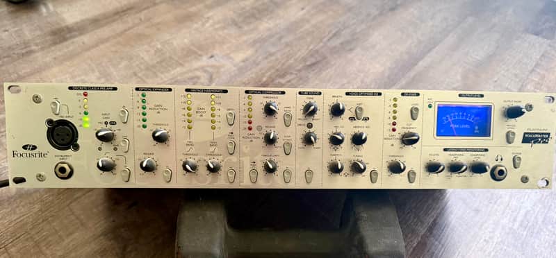 Focusrite Platinum VoiceMaster Pro Channel Strip 2000s - Silver image 1