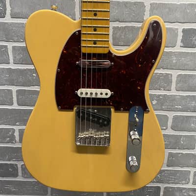 Fender Deluxe Nashville Telecaster 2011 - Honey Blonde image 2