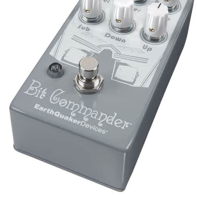 EarthQuaker Devices Bit Commander V2 Monophonic Analog Guitar Synthesizer Pedal image 2