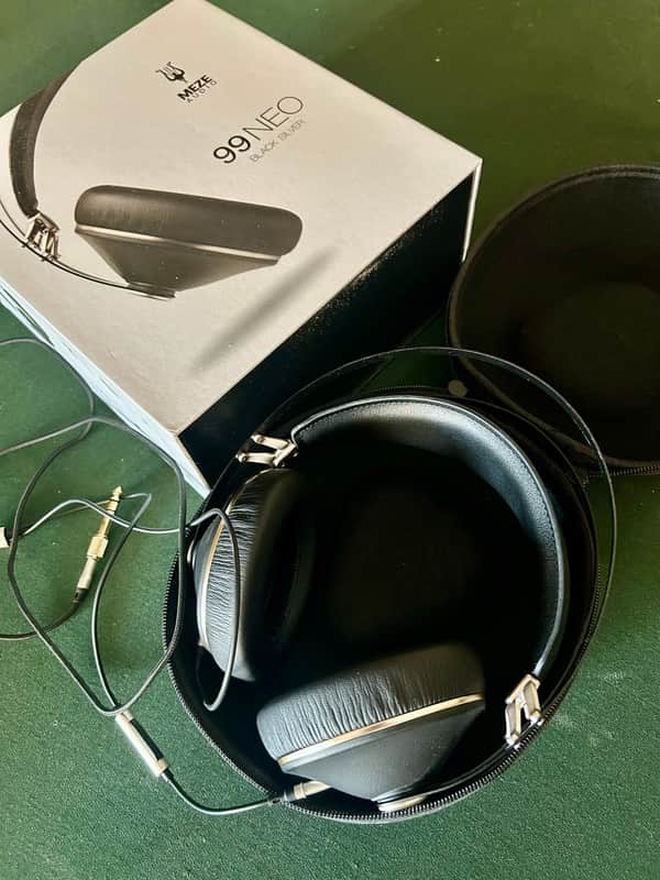 Meze Audio 99 Neo Closed Back image 1