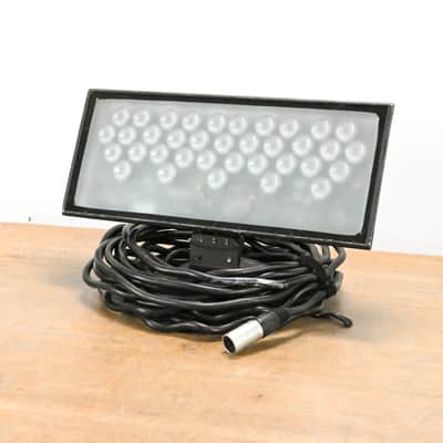 Philips Color Kinetics ColorBlast 12 Wash Light Fixture CG011PZ image 1