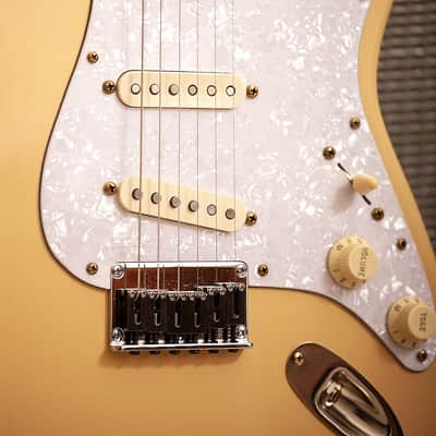 Malmsteen Inspired Stratocaster with Modern 12" Radius Scalloped Neck image 4