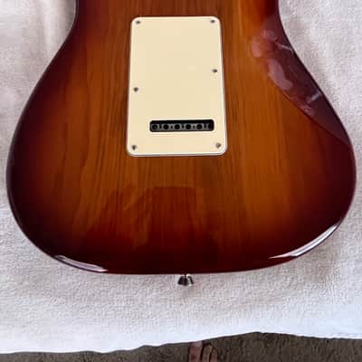 Fender American Professional II 2023 - Sienna Burst with Roasted Pine image 8