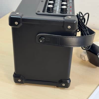 Roland’s Micro Cube GX - Black - Mini Amp - Portable - Battery Powered image 5
