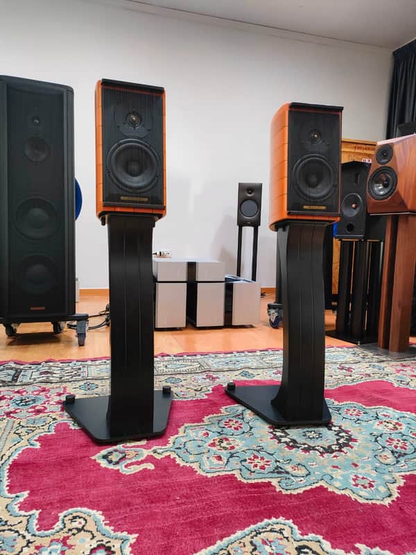 SONUS FABER CREMONA AUDITOR + STAND | Reverb