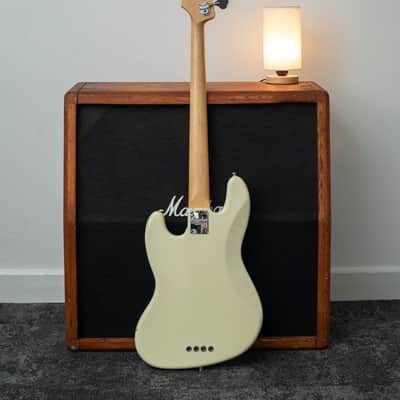 Fender American Pro Jazz Bass 2010's - Olympic White image 5