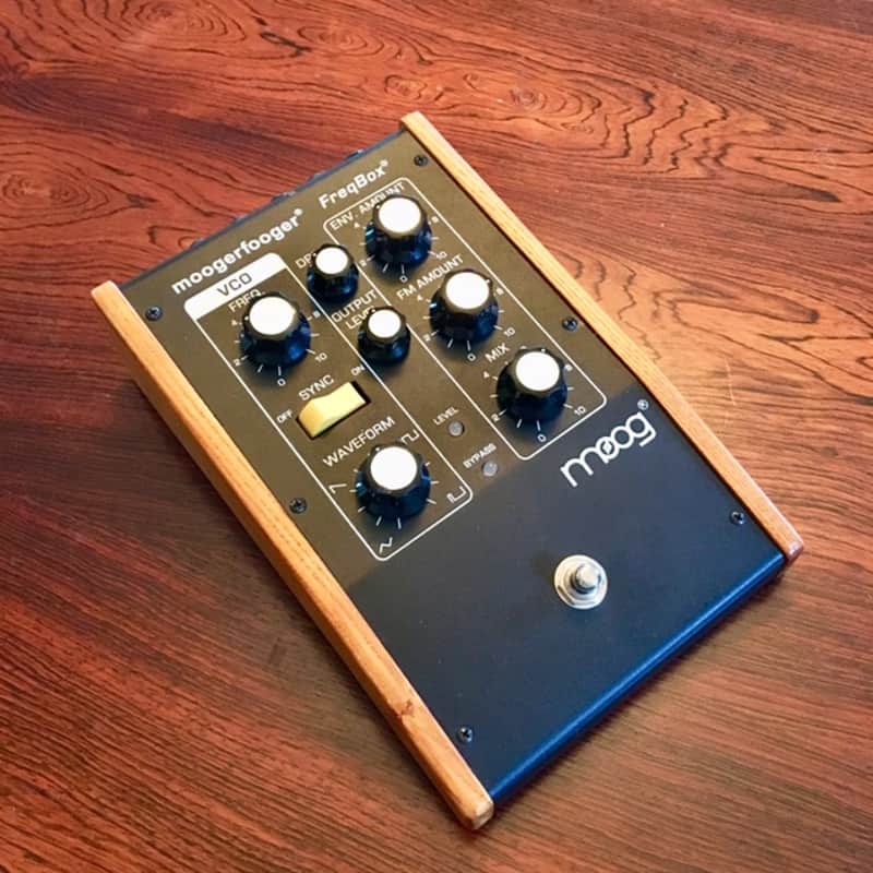 Moog Moogerfooger mf-107 freqbox analog oscillator pedal image 1