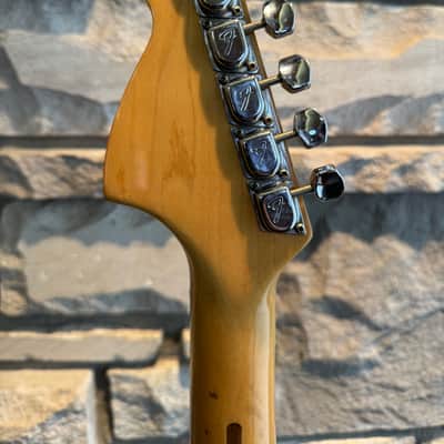 Fender Stratocaster with 3-Bolt Neck, Maple Fretboard 1975 - Natural image 11