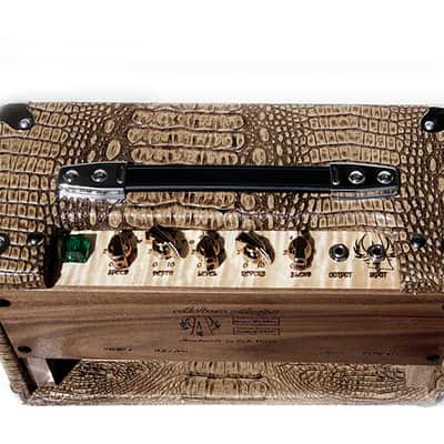 Ashen “ReVibe Croco” Tube Reverb&Harmonic Vibrato/Tremolo Stand-Alone Effect Unit image 4