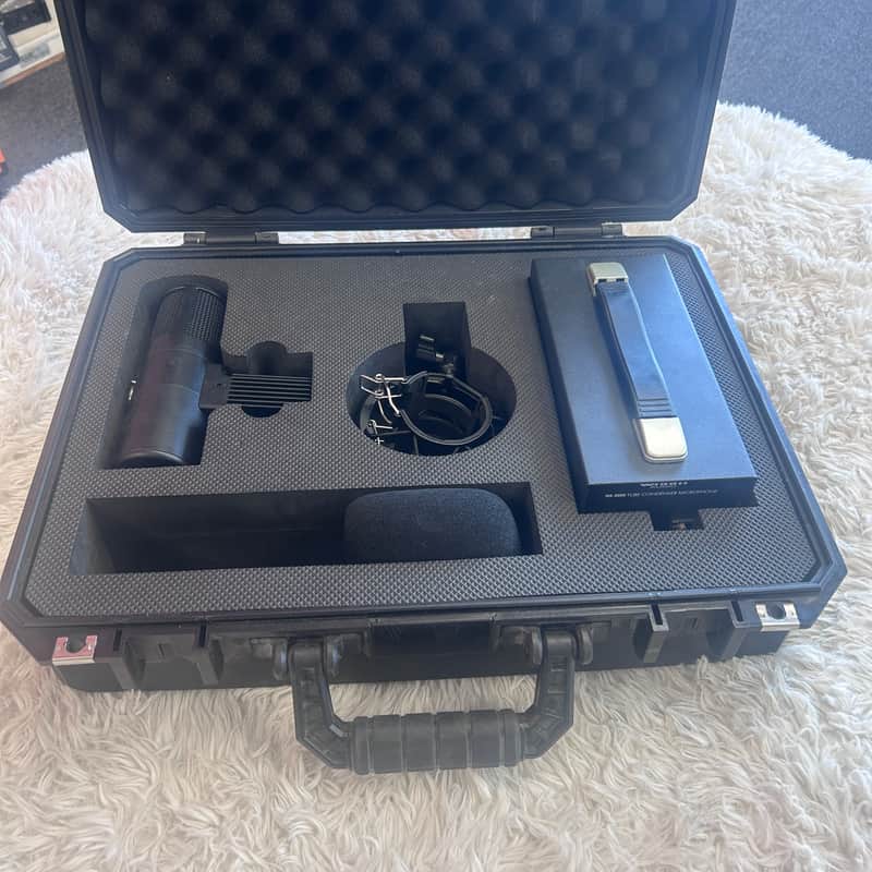 Warm Audio WA-8000 Large Diaphragm Tube Condenser Microphone 2021 - Present - Black image 1