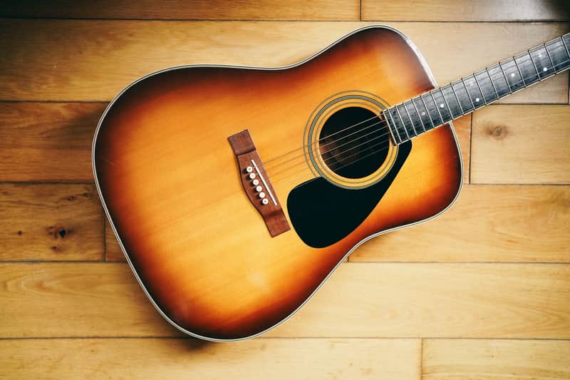 Yamaha FG-300S
