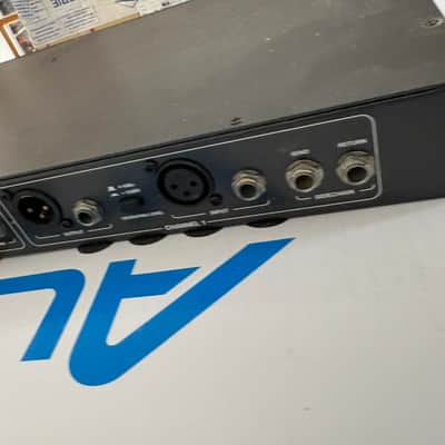Alesis 3632 Dual-Channel Compressor / Limiter / Gate 2000s - Black image 7