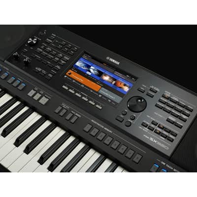Yamaha PSR-SX920 61-Key Digital Arranger Workstation Keyboard image 6