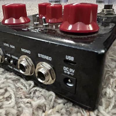 NuX NDR-5 Verdugo Series Atlantic Delay/Reverb 2018 - Black/Red image 3