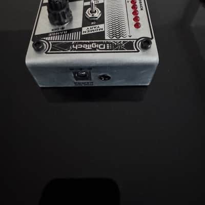 DigiTech FreqOut Natural Feedback Creator - Silver/Black image 4