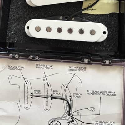 Fender 099-2131-000 Tex-Mex Stratocaster Pickup Set 2010s - White image 3
