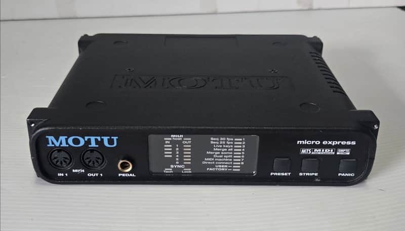 MOTU Micro Express USB 2013 - Present - Black image 1