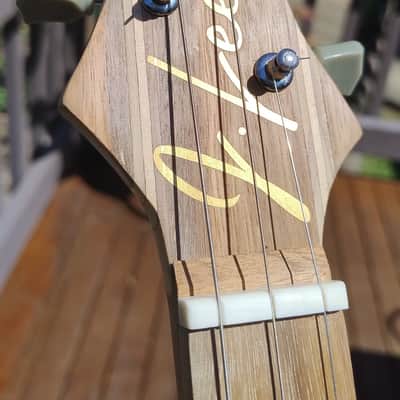 3-string fretless cigar box guitar image 4