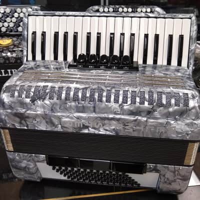 Weltmeister Achat Piano Accordion 72 Bass image 1