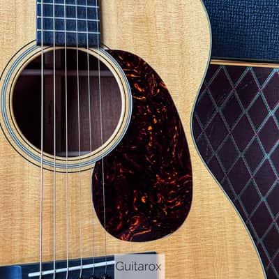 2015 Martin 000 18 Retro Natural image 8