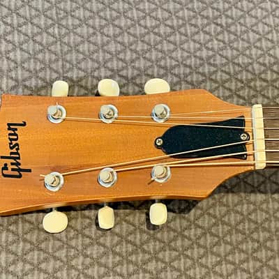 Gibson LG-0 1962 - Natural image 3