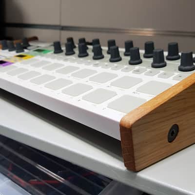 Arturia Beatstep Pro Oak Solid Oak Stand from Synths And Wood image 5