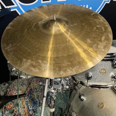 Russ McKinnon's Joe Cocker 1999-2000 World Tour Sabian 22" Heavy Ride Cymbal. Signed! 4208g image 2