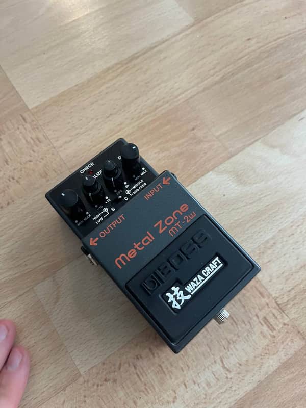 Boss MT-2W Metal Zone Waza Craft