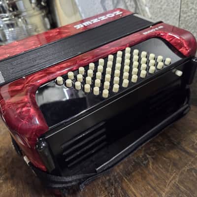 Hohner Bravo II 48 Accordion 2010s - Red image 3